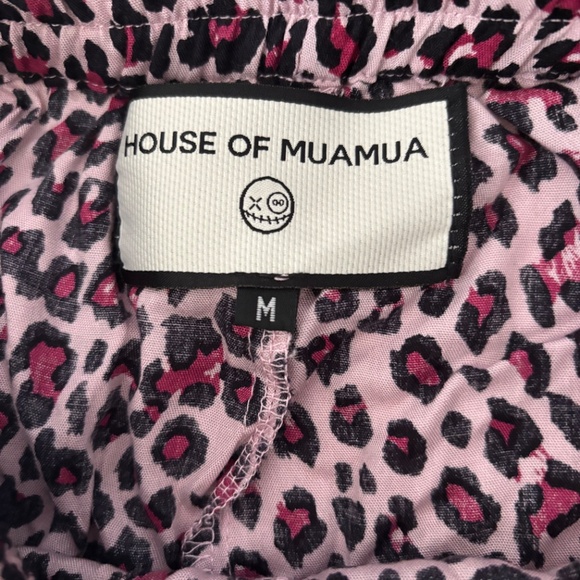 House of Muamua Shorts - Picture 2 of 3